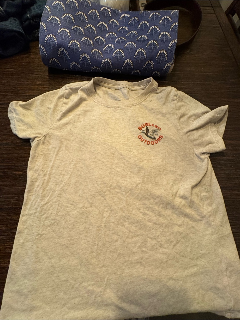 BURLEBO Cream Short-Sleeve Outdoor Logo Tee